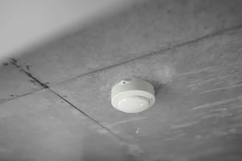 Détecteur de fumée obligatoire en Belgique : où le placer et quel modèle choisir